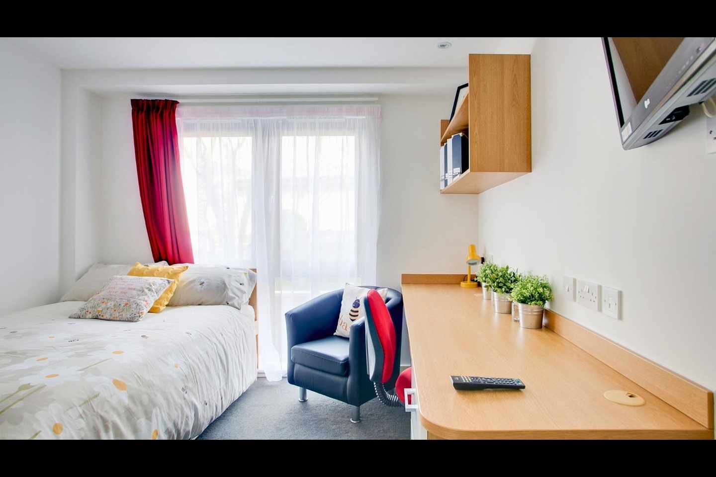 Studio Flat, Aston Webb Boulevard, B15