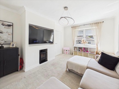Room in a Shared Flat, Crofton Avenue, G44