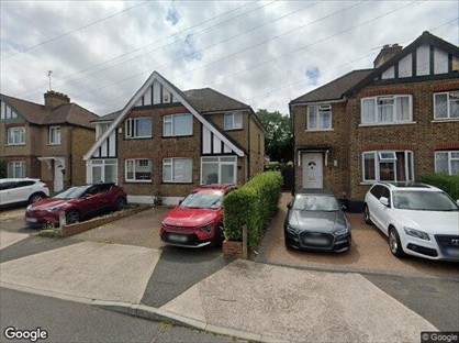 3 Bed Maisonette, Oakdene Road, UB10