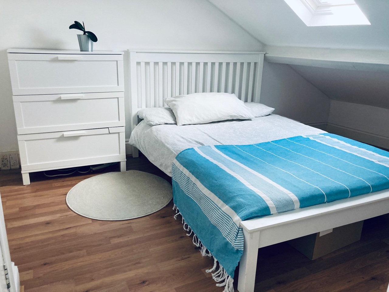 1 Bed Flat, Guildford Road, BN1 photo 2