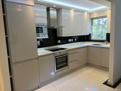 1 Bed Flat, Princes Road, KT13