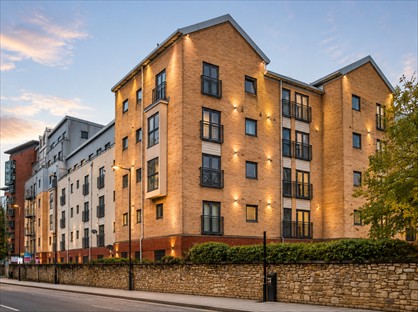 3 Bed Penthouse, White Star Place, SO14