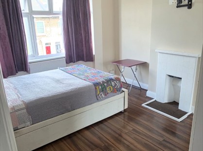 Room in a Shared House, Shardeloes Road, SE14