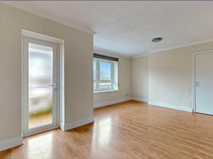 2 bed flat/apartment for rent in 2 Bed Flat, Sandaig Road, G33