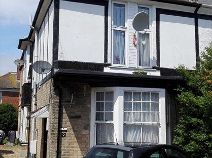 Studio Flat, Gordon Road, BH1