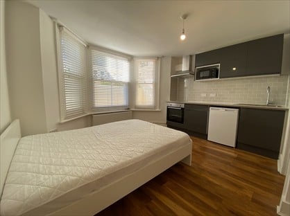 Studio Flat, Seafield Road, BN3
