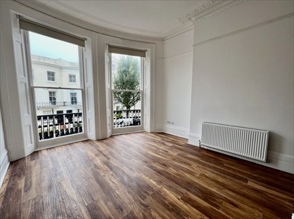 Studio Flat, Lansdowne Place, BN3