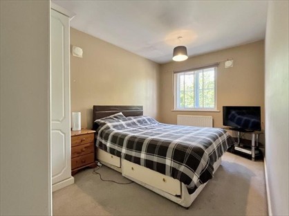 Room in a Shared House, Monkton Avenue, M18