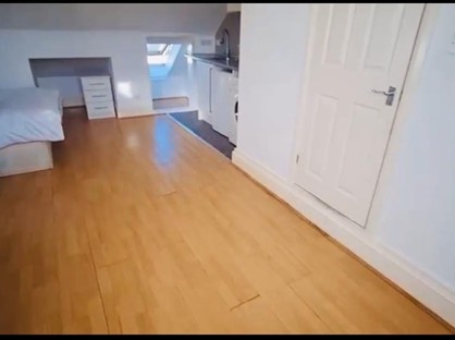 Studio Flat, South Lane, KT1