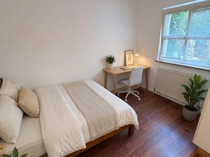 Room in a Shared House, Queen Of Denmark Court, SE16