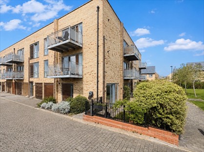 2 Bed Flat, Trumpington, CB2