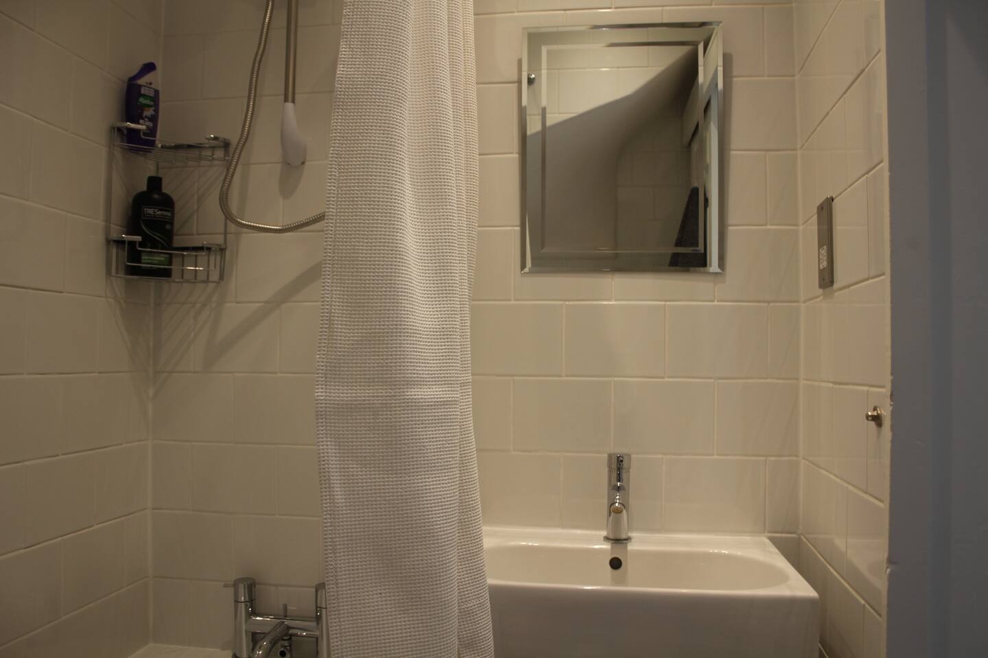 2 Bed Flat, Drury Lane, WC2B photo 2