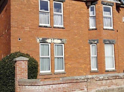 2 Bed Flat, Wallis Road, BH10