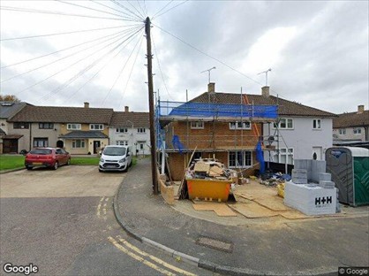 Studio Flat, Hailsham Close, RM3