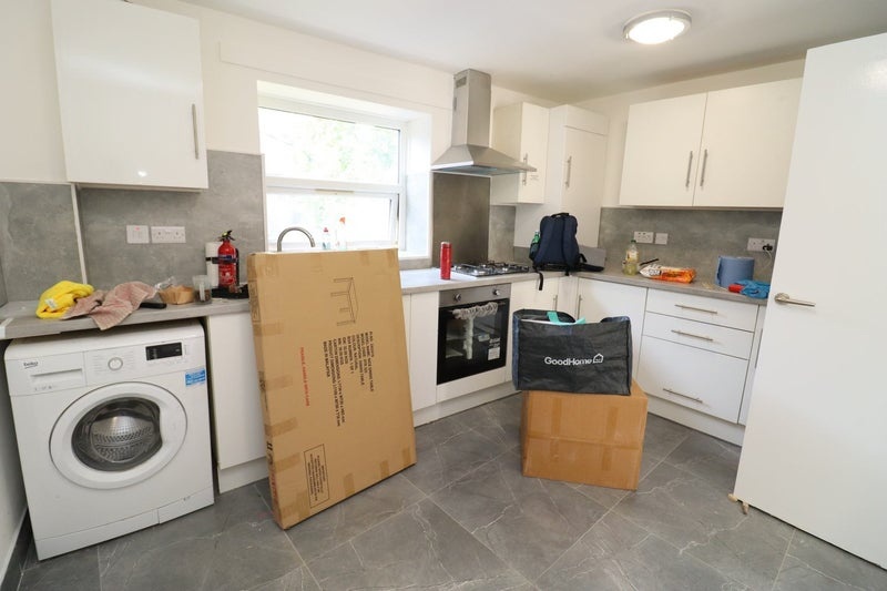 Room in a Shared Flat, Providence Row Close, E2 photo 4