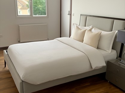 6 bed room for rent in Room in a Shared House, Longfellow Road, ME7