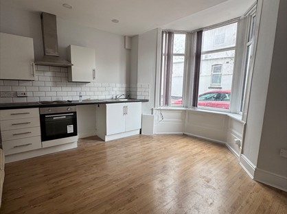 1 Bed Flat, Coop St, FY1