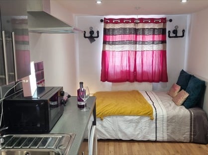 1 bed flat/apartment for rent in Studio Flat, Fountains Garth, RG12