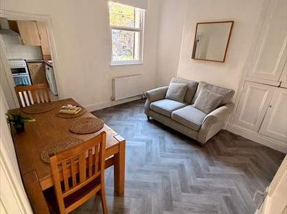 3 Bed Terraced House, Clarke Square, S2