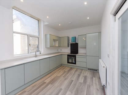 3 Bed Terraced House, Rose Hill, CT11