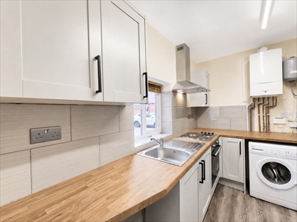 Studio Flat, Station Rd, B31