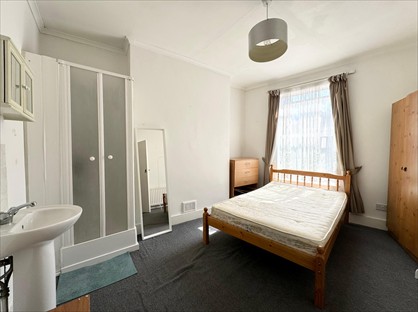 2 Bed Flat, Crayford Road, N7