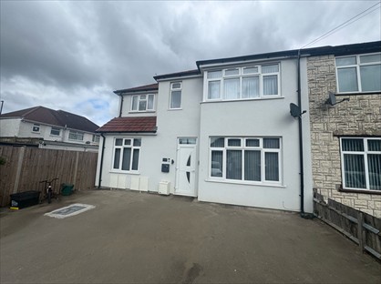 3 Bed Semi-Detached House, Maple Grove, UB1