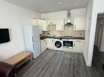 Studio Flat, Crosby Road South, L21