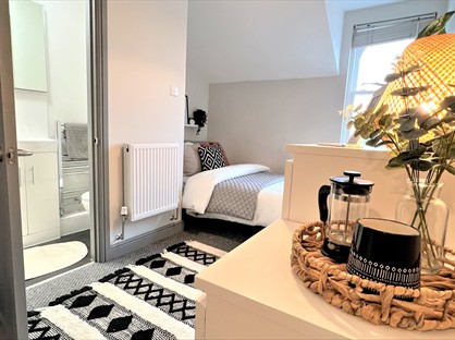 Room in a Shared House, Elwick Road, TN23
