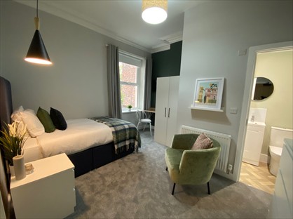 Room in a Shared House, Warbreck Road, L9