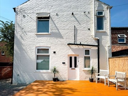 Room in a Shared Flat, Adelaide Road, SK3