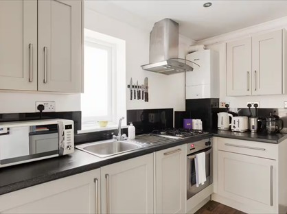 2 Bed Flat, Landor Road, SW9