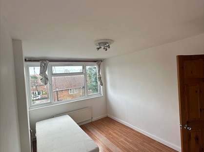 Room in a Shared House, Swan Road, UB1