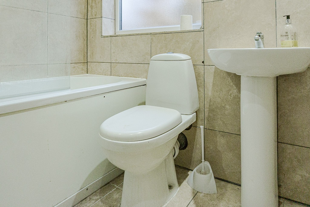 Room in a Shared Flat, Spacious Double Room In Brixton/Stoc, SW9 photo 5