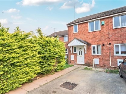 2 Bed Terraced House, Todd Close, HP21