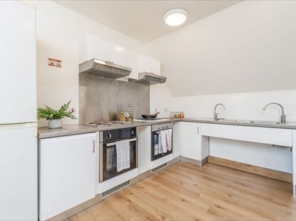 8 bed room for rent in Room in a Shared Flat, East Sands, KY16