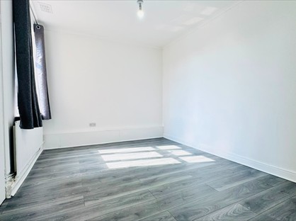 2 Bed Flat, Green St, E7