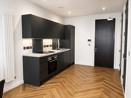 1 Bed Flat, Leader House, M50