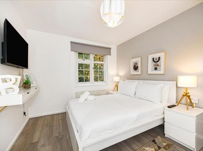 Room in a Shared House, Rectory Square, E1