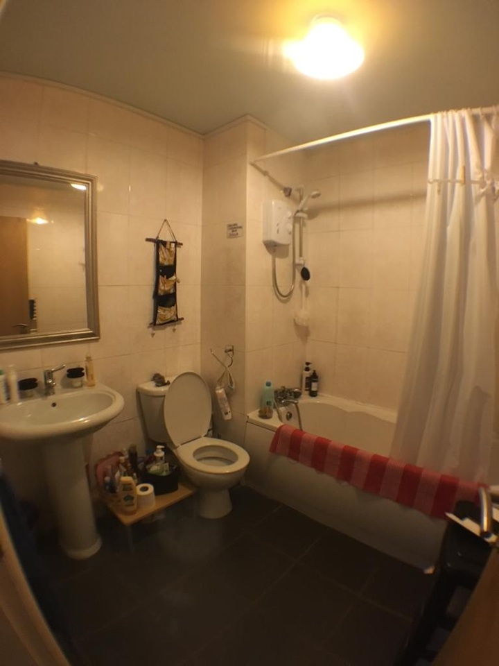 Room in a Shared Flat, Anson Road, M14 photo 4