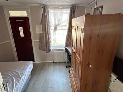 3 bed semi-detached house for rent in 3 Bed Semi-Detached House, Bourne Road, CO2