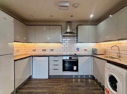4 Bed Maisonette, Buccleuch Street, G3