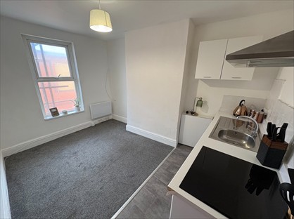 1 Bed Flat, Dale St, FY1