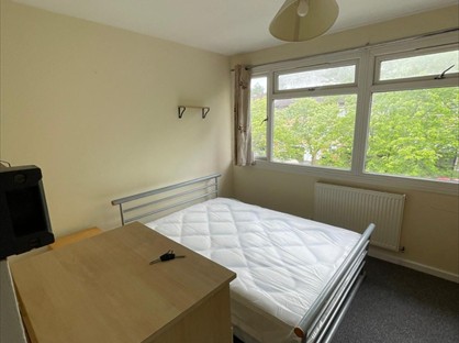 Room in a Shared House, Porthleven Place, MK6