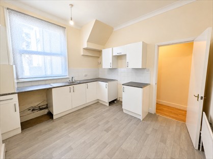1 Bed Flat, Fernham Road, CR7