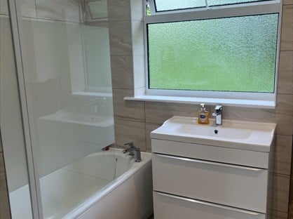 3 bed room for rent in Room in a Shared House, Cotswold Close, LE11