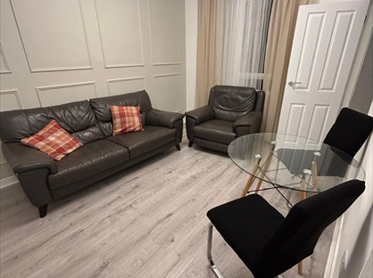 2 Bed Flat, Queen Street, AB42