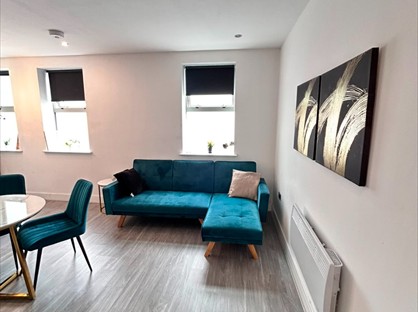 1 Bed Flat, Dawson House, LS28