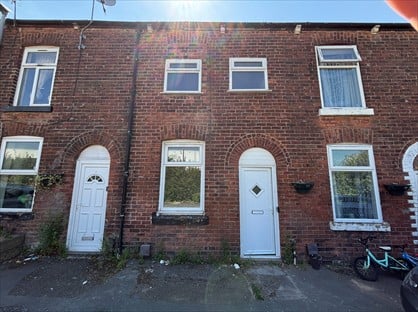 2 Bed Terraced House, Cutland St, M40