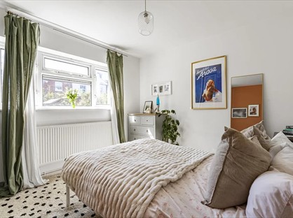 1 Bed Flat, Mullins Path, SW14